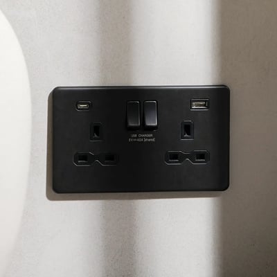 Featured المقابس والمفاتيح الكهربائية