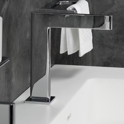 Icon-X Deck Mounted Touchless Basin Spout