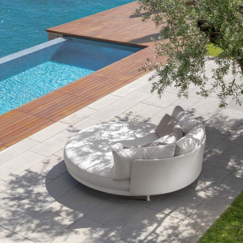 Slam Outdoor Daybed