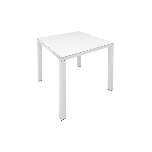 طاولة مربعة خارجية من تشكيلة إيزي