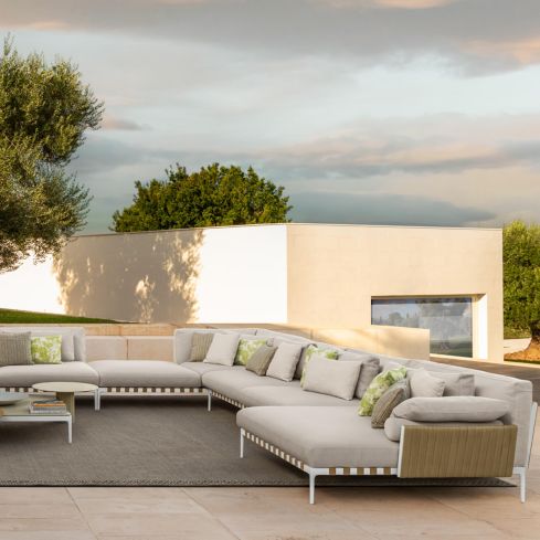 Salinas Icon Outdoor Modular Sofa With Left Corner