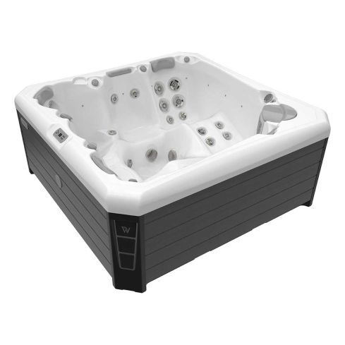 Palermo Life Outdoor Whirlpool