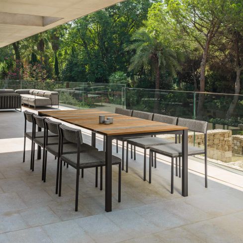 Casilda Icon Outdoor Dining Table