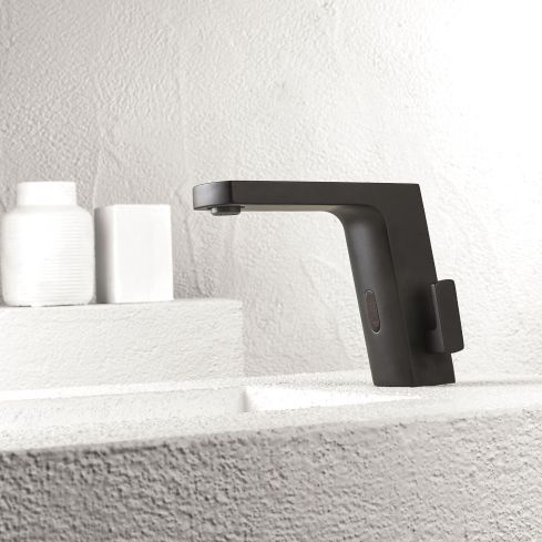 Cube Touchless Basin Mixer