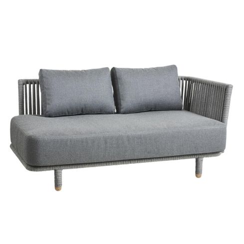 أريكة ثنائية (جانب يساري) خارجية مع طقم وسادات من تشكيلة جا-مومنتس