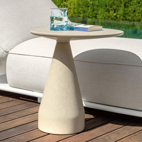 Plaza D45 Outdoor Coffee Table