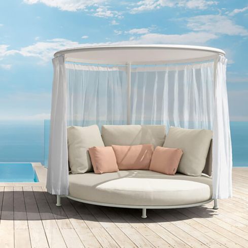 Coral Outdoor Daybed
