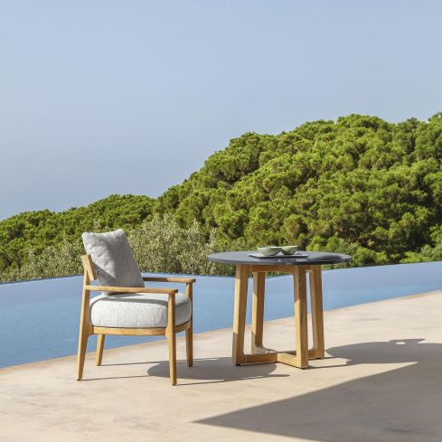 Ever H65 Outdoor Dining Table