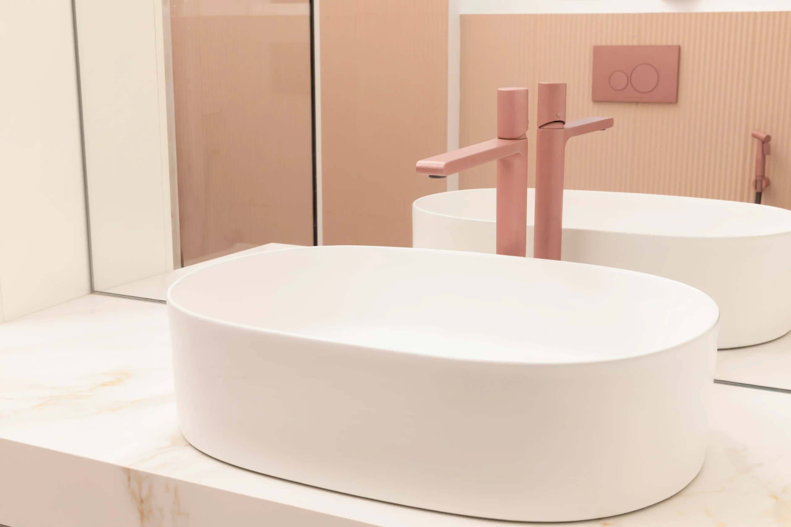 Rayas Villa bathroom in Armour finishes
